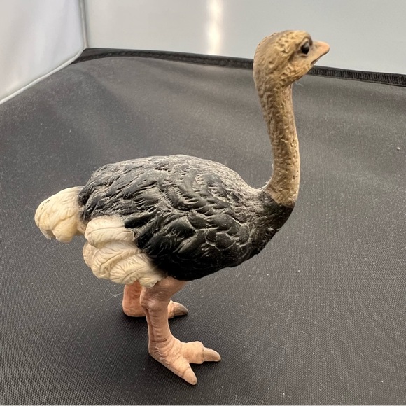Schleich OSTRICH Couple family Adult Figure Animal Bird 2009 Retired - Picture 5 of 8